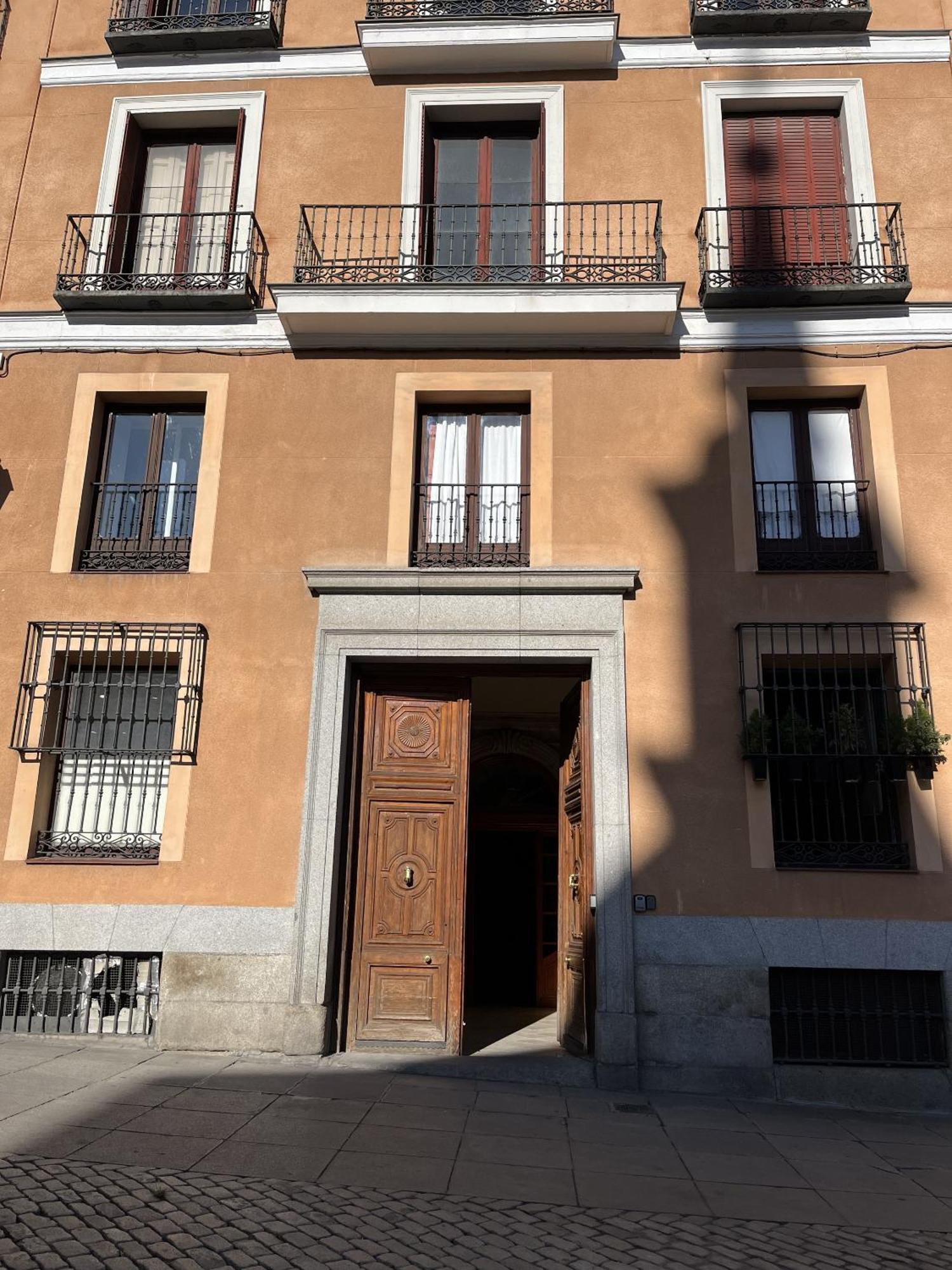 Dplace To Be - Amazing Apartments In Historic Center 马德里 外观 照片