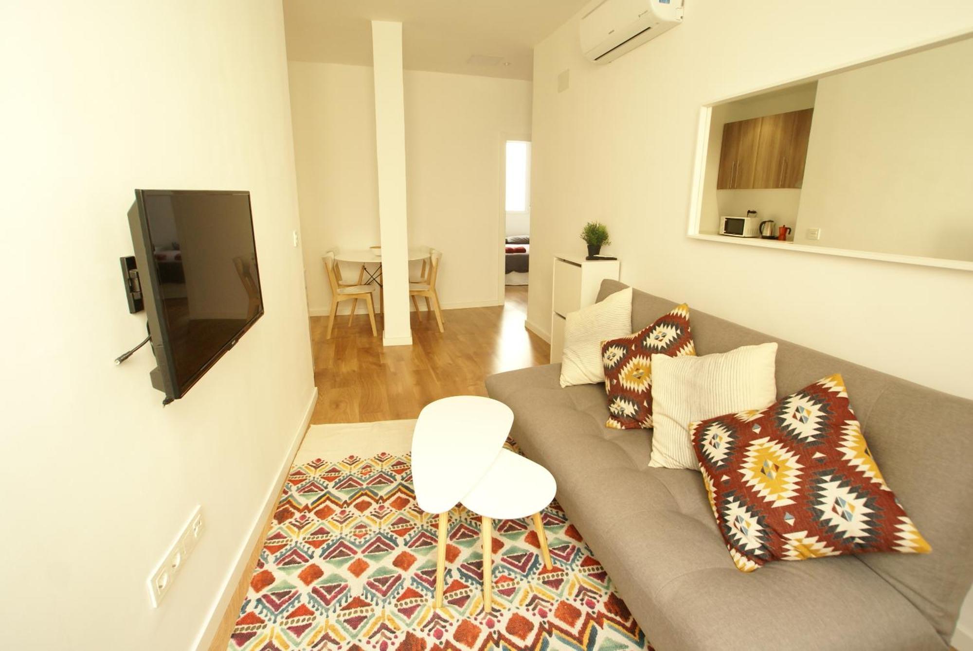 Dplace To Be - Amazing Apartments In Historic Center 马德里 客房 照片