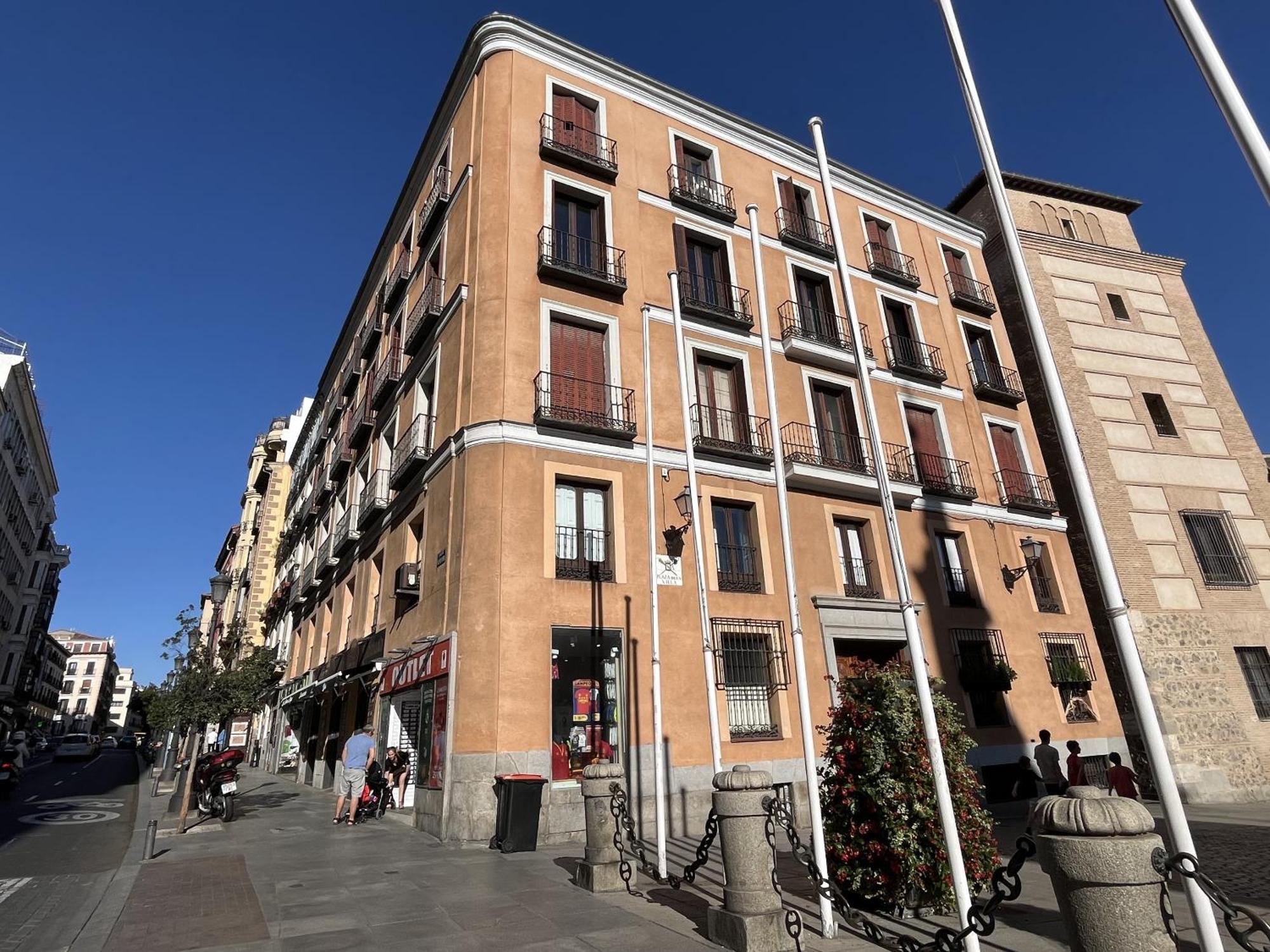 Dplace To Be - Amazing Apartments In Historic Center 马德里 外观 照片